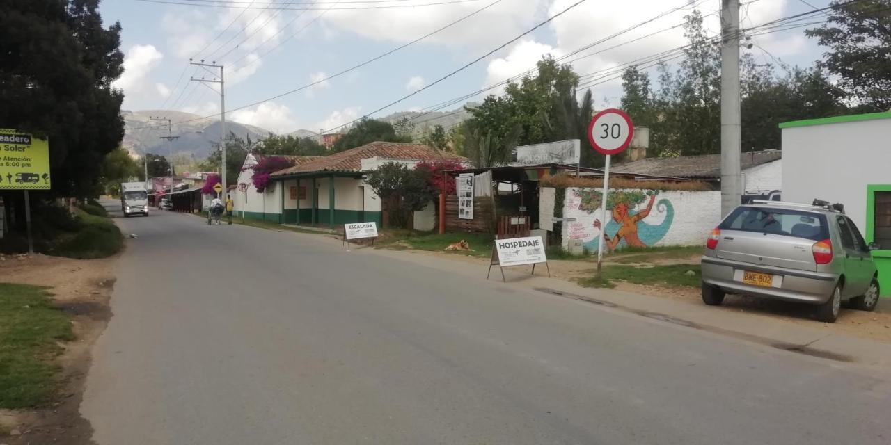 Hotel Hostal Caminos De Suesca Extérieur photo