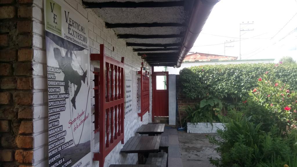 Hotel Hostal Caminos De Suesca Extérieur photo